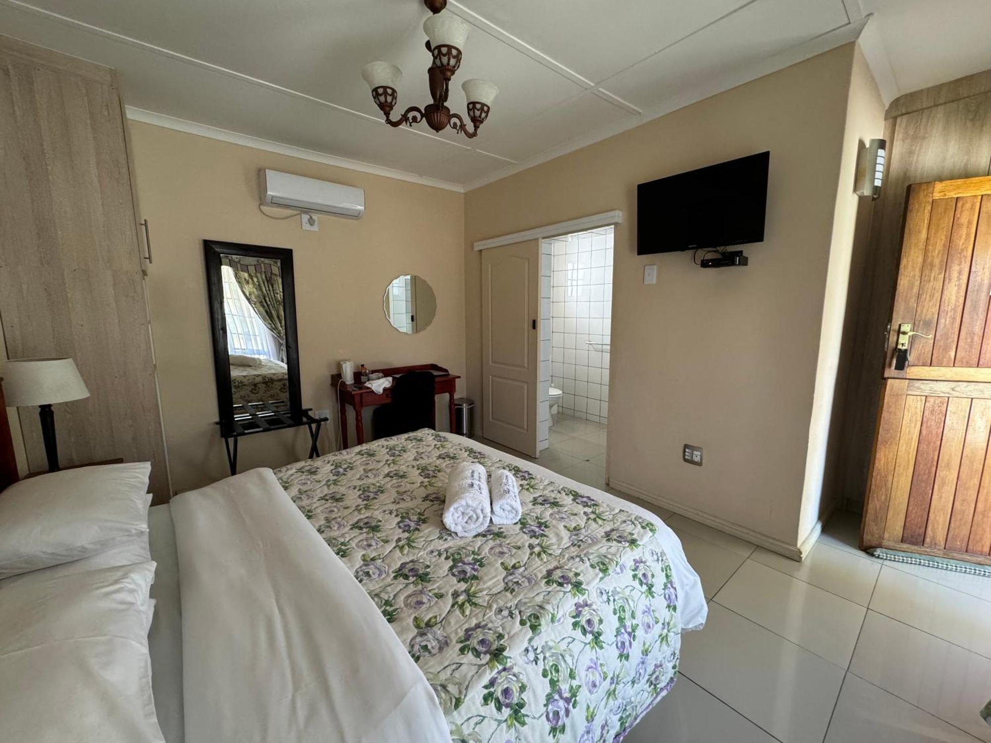 Blue Diamond Lodge & Spa Springbok Exterior photo