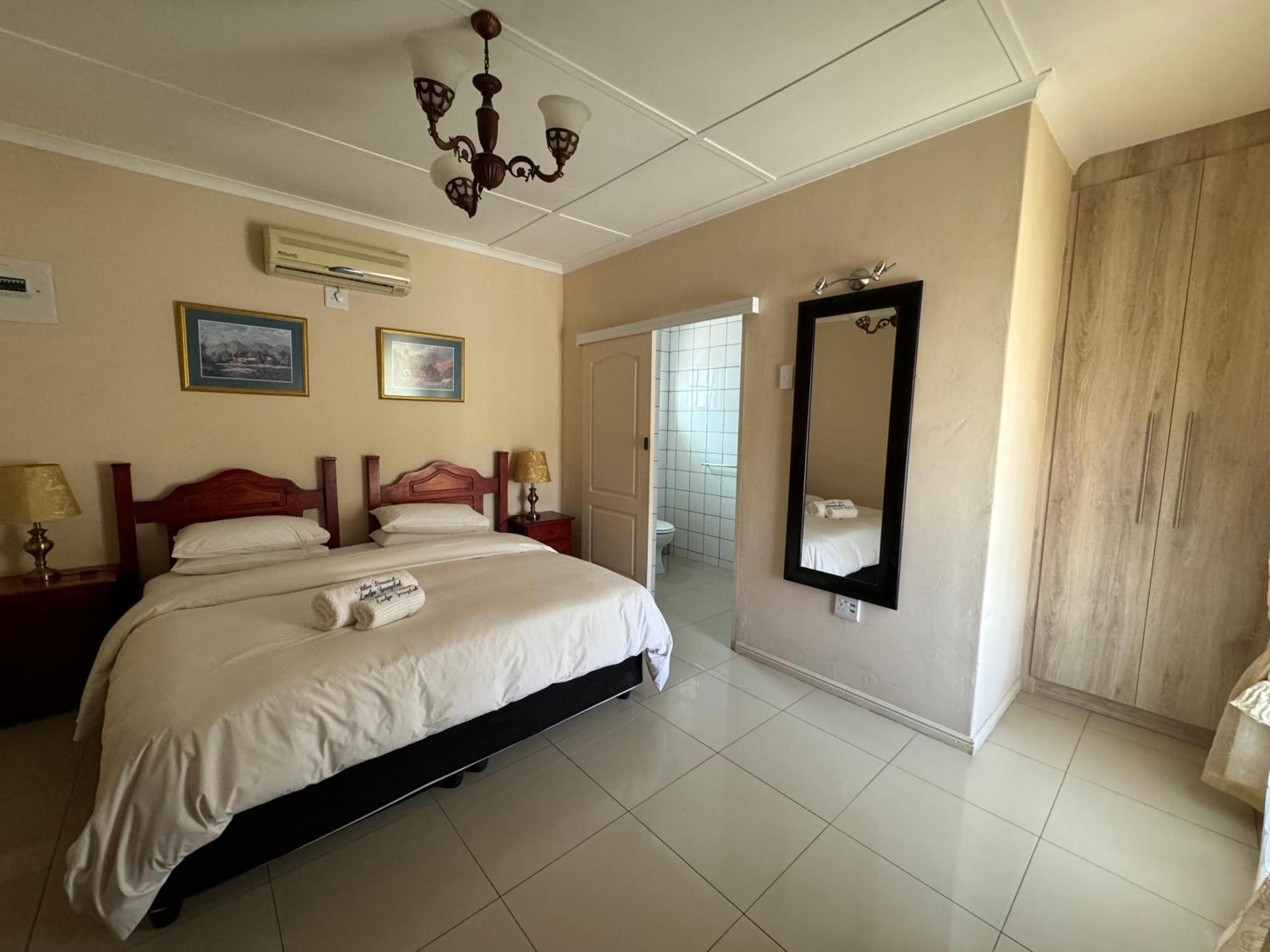 Blue Diamond Lodge & Spa Springbok Exterior photo